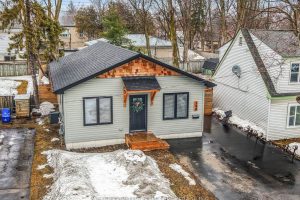 3-bedroom detached home for sale in Simcoe — 340 Colborne Street W