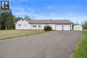3-bedroom detached home for sale in Middlesex — 346 Wharncliffe Road