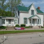 11-bedroom detached home for sale in Port Colborne — 34 Church Street (Photo 1)