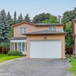 4-bedroom detached home for rent in Vaughan — 34 Park Lane Circle (Photo 1)