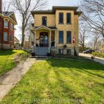 4-bedroom detached home for sale in Bruce — 352 Berford Street (Photo 5)