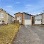 4-bedroom detached home for sale in Durham — 35 Dale Park Drive (Photo 3)