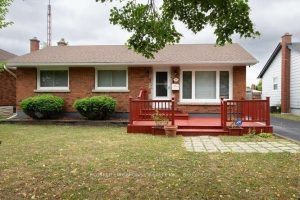 3-bedroom detached home for sale in Niagara — 35 Parkdale Drive