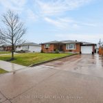 3-bedroom detached home for sale in Niagara — 35 Parkdale Drive (Photo 4)