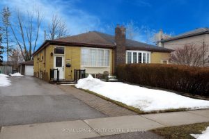 3-bedroom semi-detached home for sale in Peel — 3638 Anniversary Road