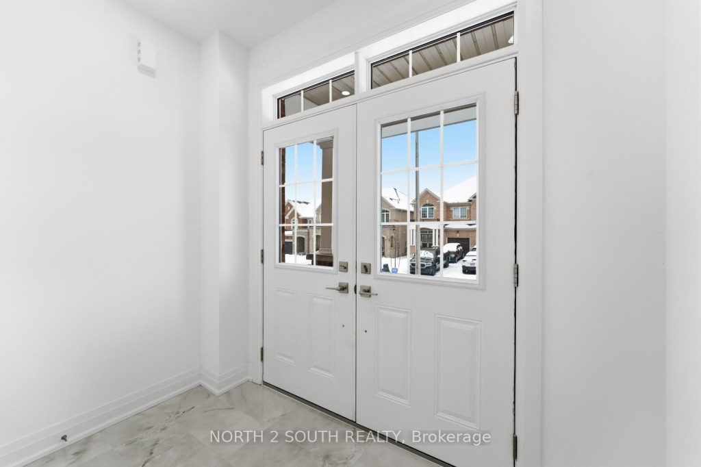 4-bedroom semi-detached home for rent in Vaughan — 36 Virro Court (Photo 1)