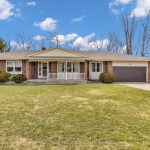 3-bedroom detached home for sale in Middlesex — 370 Station Street (Photo 1)