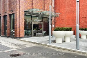 2-bedroom condo apartment for rent in Toronto — 3711 - 8 Widmer Street