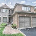 4-bedroom detached home for sale in Peel — 37 Bobcat Street (Photo 2)