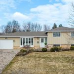 3-bedroom detached home for sale in Halton — 37 Prince Charles Drive (Photo 3)