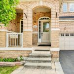 3-bedroom semi-detached home for rent in Mississauga — 3860 Bloomington Crescent (Photo 2)