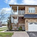3-bedroom semi-detached home for rent in Mississauga — 3860 Bloomington Crescent (Photo 4)