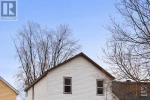 3-bedroom home for sale in Cornwall — 38 Danis Avenue