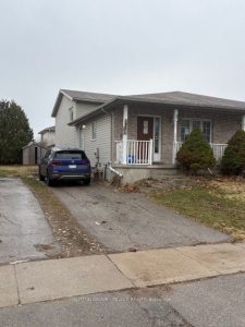 5-bedroom semi-detached home for sale in Okotoks — 393 Fleming Drive