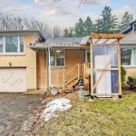 3-bedroom detached home for sale in Toronto — 39 Bradstock Road (Photo 5)