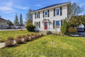3-bedroom detached home for sale in Hastings — 39 Trent Street N