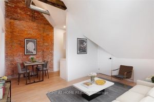 1-bedroom multiplex home for rent in Hamilton — 3 - 113 Catharine Street N