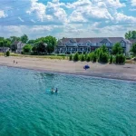 2-bedroom home for sale in Hamilton — 3 - 337 Beach Boulevard (Photo 5)