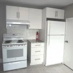 2-bedroom fourplex home for rent in Ottawa — 3 - 570 Gladstone Avenue (Photo 4)