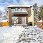 4-bedroom detached home for sale in Toronto — 3 Holmstead Avenue (Photo 5)