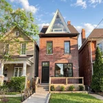 4-bedroom detached home for sale in Toronto — 3 Judith Drive (Photo 3)