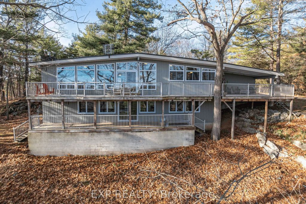 4-bedroom detached home for sale in Leeds And Grenville — 3 Larue Mills Road (Photo 1)