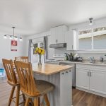 3-bedroom home for sale in Kitchener — 400 Midwood Crescent (Photo 2)