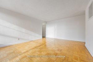 Studio condo apartment for rent in Toronto — 401 - 165 Cosburn Avenue