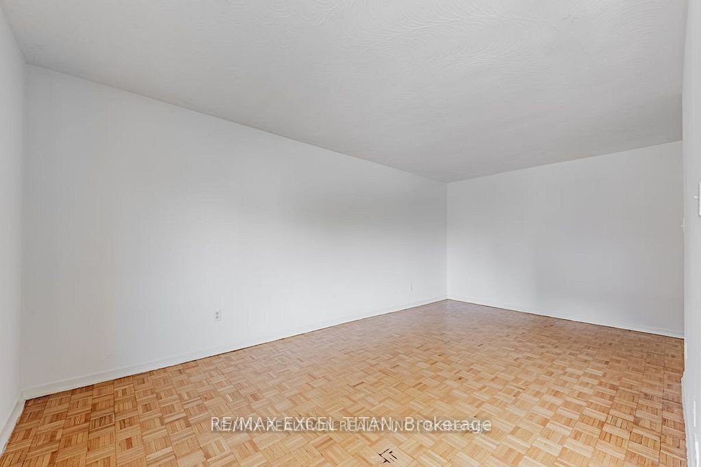 2-bedroom condo apartment for rent in Richmond Hill — 402 - 165 Colborne Avenue (Photo 1)