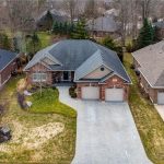 3-bedroom detached home for sale in Norfolk — 404 New Lakeshore Road (Photo 4)