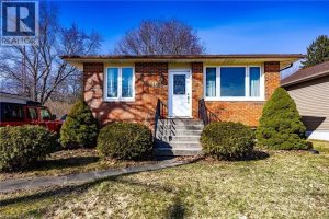 3-bedroom home for sale in Waterford — 4056 John Street