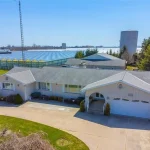 8-bedroom home for sale in Leamington — 408 Mersea Rd 3 (Photo 3)