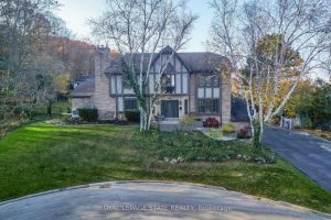 4-bedroom detached home for sale in Niagara — 40 Parkwood Road