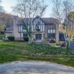 4-bedroom detached home for sale in Niagara — 40 Parkwood Road (Photo 3)