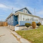 3-bedroom home for sale in Chatham — 410 Mcnaughton Avenue East (Photo 3)