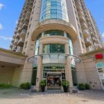 2-bedroom condo apartment for rent in Ottawa — 413 - 560 Rideau Street (Photo 5)