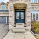 4-bedroom detached home for sale in Halton — 4200 Fuller Crescent (Photo 2)