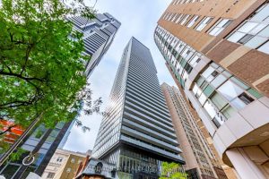 1-bedroom condo apartment for rent in Toronto — 4201 - 15 Grenville Street