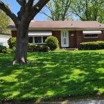4-bedroom home for rent in Windsor — 4255 Zurich Avenue (Photo 3)