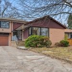3-bedroom detached home for rent in Toronto — 42 Sunray Crescent (Photo 3)