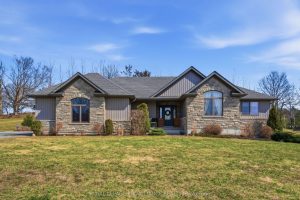 3-bedroom detached home for sale in Hastings — 42 Windwhisper Drive