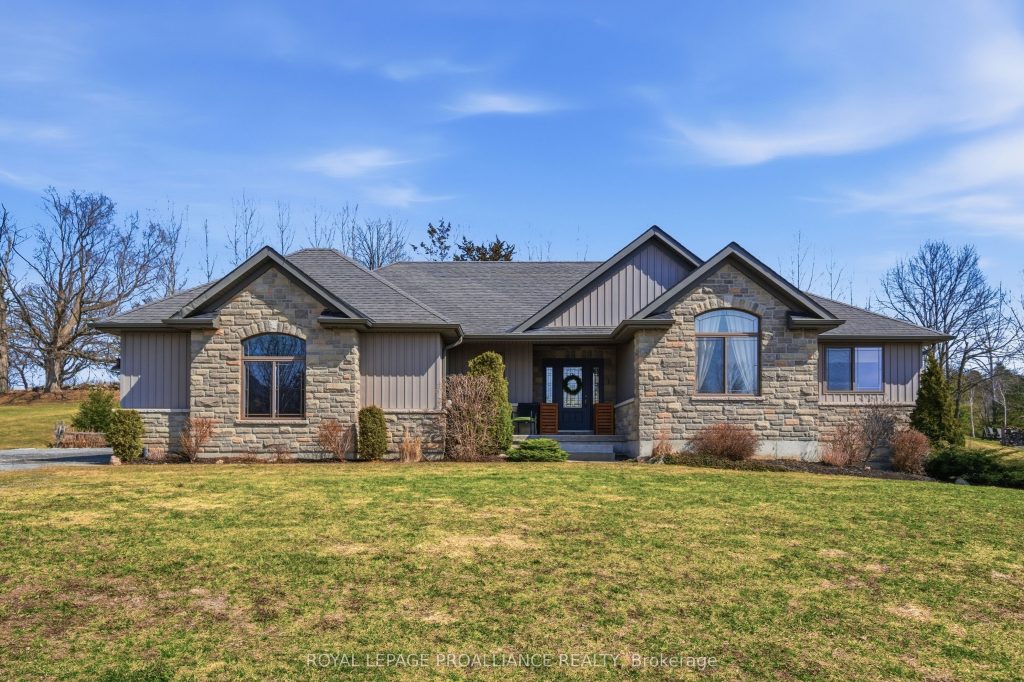 3-bedroom detached home for sale in Hastings — 42 Windwhisper Drive (Photo 1)