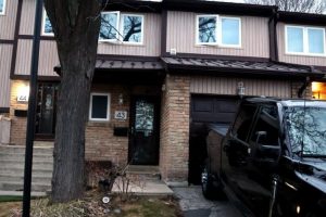 3-bedroom condo townhouse for sale in Peel — 43 - 6449 Glen Erin Drive