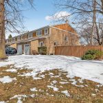3-bedroom att/row/townhouse for sale in Ottawa — 43 Hummingbird Crescent (Photo 2)