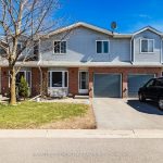 3-bedroom semi-detached home for sale in Dufferin — 43 Princess Street (Photo 3)