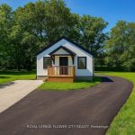 3-bedroom detached home for rent in London South — 4509 White Oak Road (Photo 1)