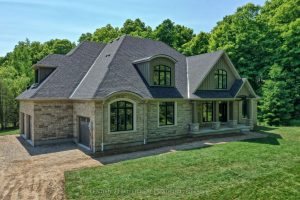 3-bedroom detached home for sale in Halton — 4512 Concession 11 Road