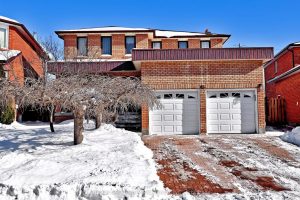 4-bedroom detached home for sale in York — 45 Royal Garden Boulevard