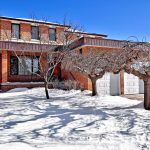4-bedroom detached home for sale in York — 45 Royal Garden Boulevard (Photo 2)