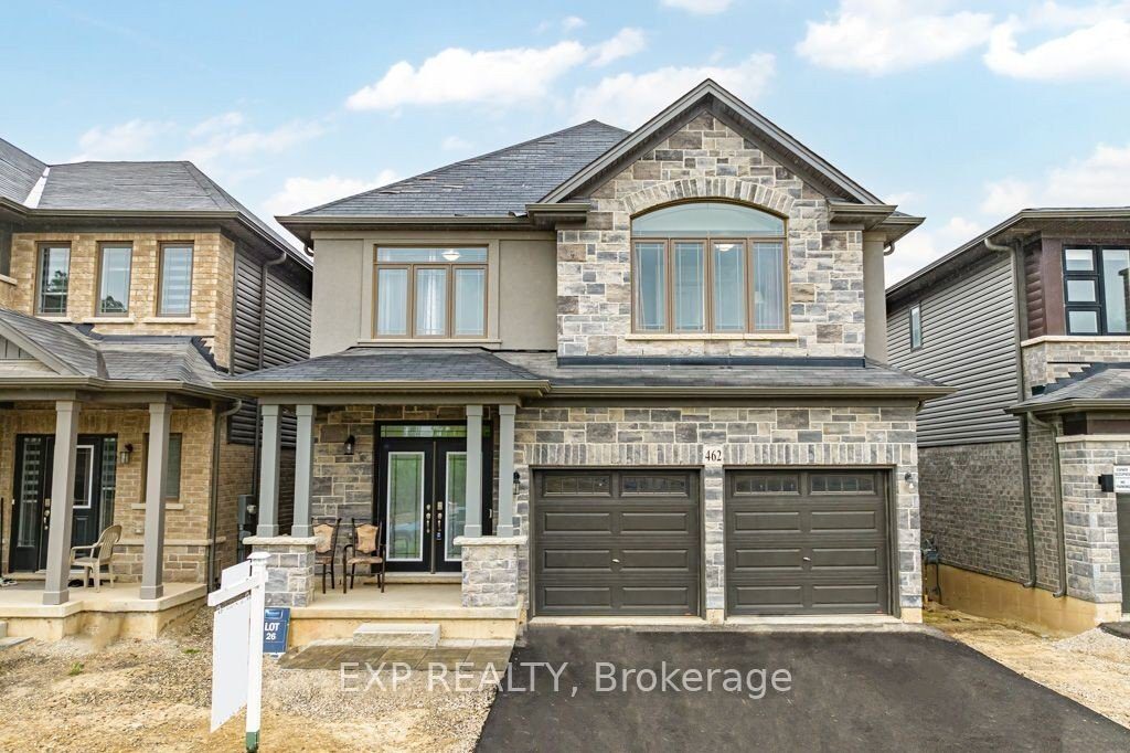 4-bedroom detached home for sale in Brantford — 462 Blackburn Drive (Photo 1)